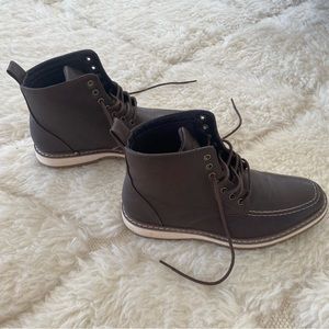Hawke and Co Memory Foam Boot
